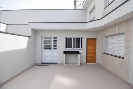 Casa de condomínio para alugar com 60m², 2 quartos e sem vaga Casa de condomínio para alugar com 60m², 2 quartos e sem vagaQuintal