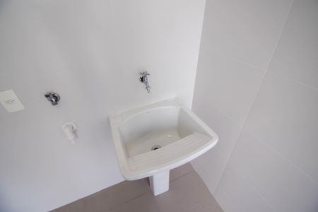 Casa de condomínio para alugar com 60m², 2 quartos e sem vaga Casa de condomínio para alugar com 60m², 2 quartos e sem vagaÁrea de Serviço