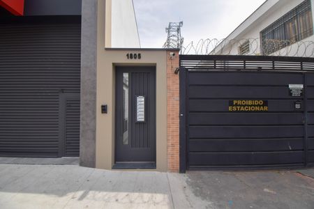 Casa de condomínio para alugar com 60m², 2 quartos e sem vaga Casa de condomínio para alugar com 60m², 2 quartos e sem vagaFachada