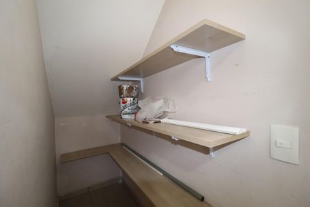 Casa à venda com 152m², 4 quartos e 2 vagasDepósito Garagem