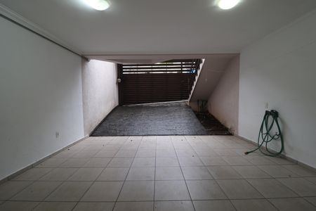 Casa à venda com 152m², 4 quartos e 2 vagasGaragem