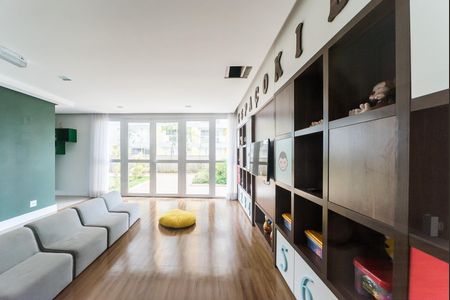 Apartamento à venda com 74m², 2 quartos e 1 vaga Apartamento à venda com 74m², 2 quartos e 1 vagaÁrea Comum