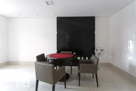 Apartamento à venda com 162m², 3 quartos e 4 vagas Apartamento à venda com 162m², 3 quartos e 4 vagasÁrea comum - Jogos