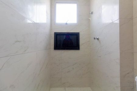 Apartamento à venda com 33m², 1 quarto e sem vaga Apartamento à venda com 33m², 1 quarto e sem vagaBanheiro Social