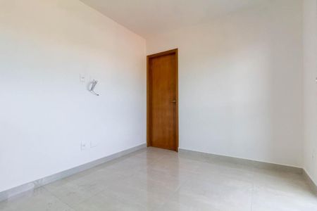 Apartamento à venda com 33m², 1 quarto e sem vaga Apartamento à venda com 33m², 1 quarto e sem vagaSala/Cozinha