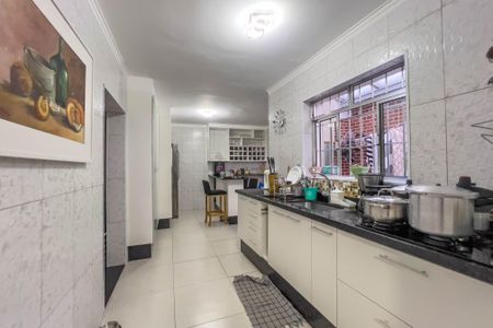 Casa para alugar com 200m², 3 quartos e 3 vagas Casa para alugar com 200m², 3 quartos e 3 vagasCozinha