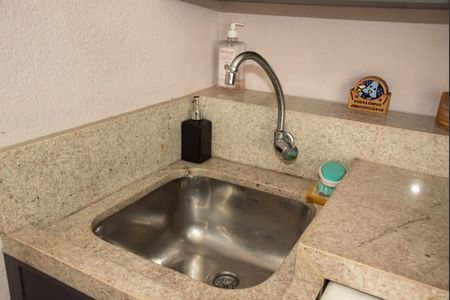 Apartamento à venda com 50m², 2 quartos e 1 vagaÁrea de Serviço