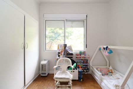 Casa à venda com 300m², 4 quartos e 5 vagas Casa à venda com 300m², 4 quartos e 5 vagasQuarto 1