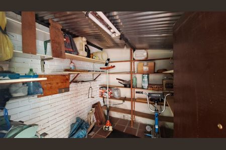 Casa à venda com 225m², 3 quartos e 2 vagas