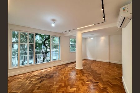Sala de apartamento à venda com 3 quartos, 120m² em Copacabana, Rio de Janeiro