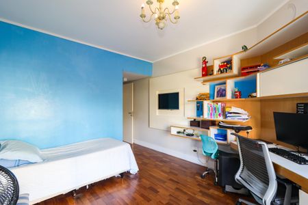 Apartamento à venda com 340m², 4 quartos e 5 vagas Apartamento à venda com 340m², 4 quartos e 5 vagasSuíte 4