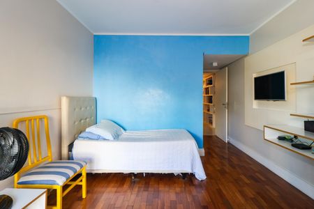 Apartamento à venda com 340m², 4 quartos e 5 vagas Apartamento à venda com 340m², 4 quartos e 5 vagasSuíte 4