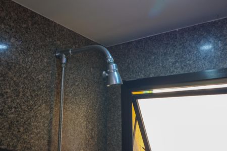 Apartamento à venda com 340m², 4 quartos e 5 vagas Apartamento à venda com 340m², 4 quartos e 5 vagasBanheiro da Suíte 2