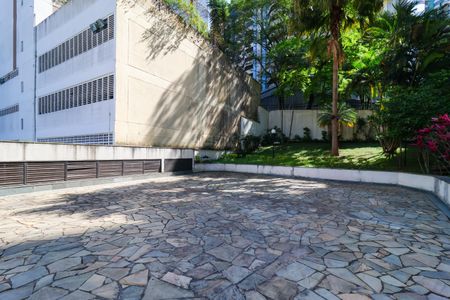 Apartamento à venda com 340m², 4 quartos e 5 vagas Apartamento à venda com 340m², 4 quartos e 5 vagasÁrea comum