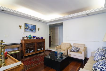 Apartamento à venda com 340m², 4 quartos e 5 vagas Apartamento à venda com 340m², 4 quartos e 5 vagasSala