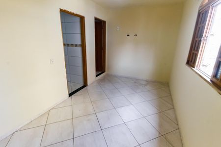 Sala/Quarto de casa para alugar com 1 quarto, 40m² em Jardim Record, Taboão da Serra