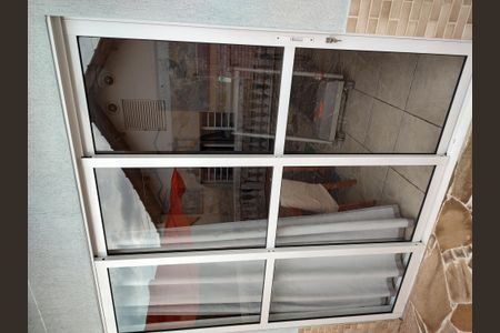 Casa à venda com 250m², 2 quartos e 2 vagas Casa à venda com 250m², 2 quartos e 2 vagasEdícula