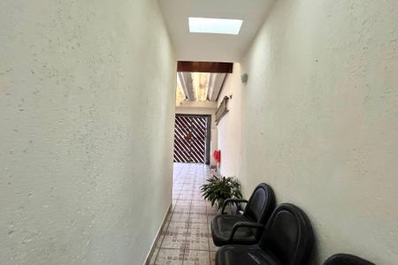 Casa à venda com 107m², 3 quartos e 2 vagas Casa à venda com 107m², 3 quartos e 2 vagasÁrea externa