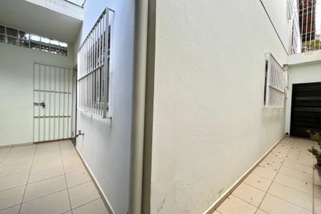 Casa à venda com 107m², 3 quartos e 2 vagas Casa à venda com 107m², 3 quartos e 2 vagasQuintal