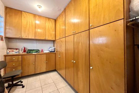 Casa à venda com 107m², 3 quartos e 2 vagas Casa à venda com 107m², 3 quartos e 2 vagasQuarto de Serviço