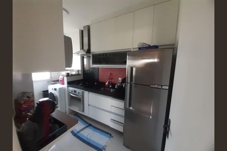 Cozinha de apartamento para alugar com 2 quartos, 78m² em Jardim Ipaussurama, Campinas
