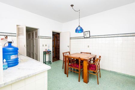 Apartamento para alugar com 385m², 3 quartos e 2 vagasCozinha