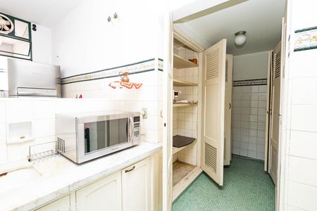 Apartamento para alugar com 385m², 3 quartos e 2 vagasCozinha