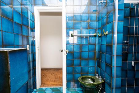 Apartamento para alugar com 385m², 3 quartos e 2 vagasBanheiro