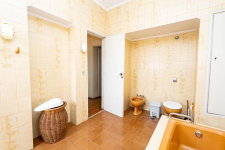 Apartamento para alugar com 385m², 3 quartos e 2 vagasBanheiro da Suíte 1