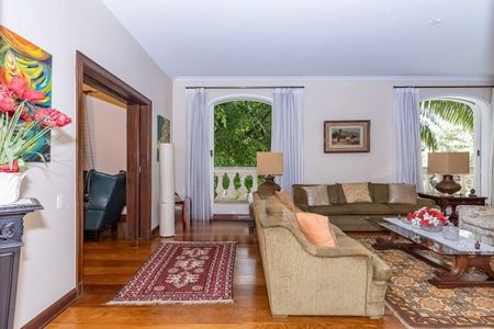 Apartamento à venda com 4 quartos, 307m² em Cerqueira César, São Paulo