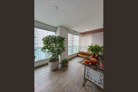 Apartamento à venda com 156m², 3 quartos e 2 vagasVaranda Gourmet