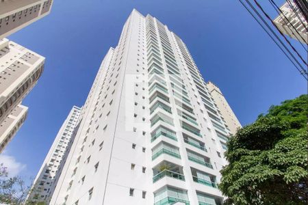 Apartamento à venda com 156m², 3 quartos e 2 vagasFachada
