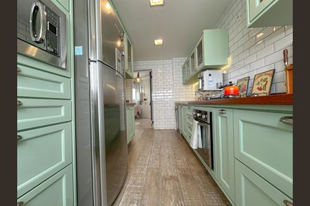 Apartamento à venda com 156m², 3 quartos e 2 vagasCozinha