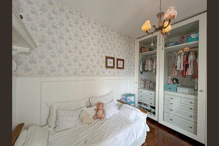 Apartamento à venda com 156m², 3 quartos e 2 vagasSuíte 3