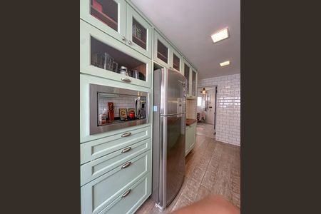 Apartamento à venda com 156m², 3 quartos e 2 vagasCozinha