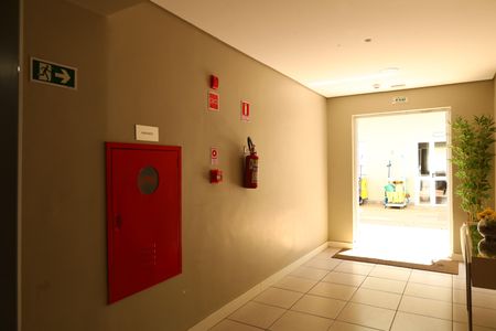 Apartamento à venda com 32m², 2 quartos e sem vagaÁrea comum - Saguão do prédio