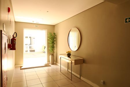 Apartamento à venda com 32m², 2 quartos e sem vagaÁrea comum - Saguão do prédio