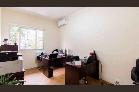 Casa à venda com 5 quartos, 200m² em Vila Mariana, São Paulo
