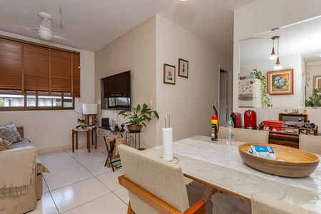 Sala de apartamento à venda com 2 quartos, 59m² em Vila Arapua, São Paulo