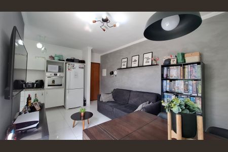 Sala de apartamento para alugar com 2 quartos, 65m² em Vila Floresta, Santo André