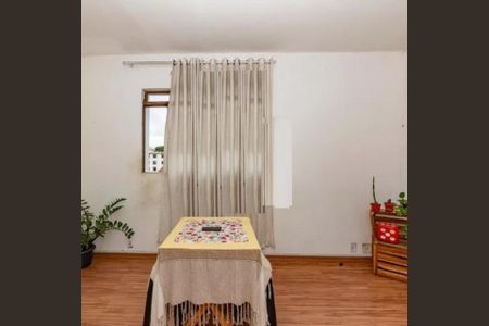 Foto 02 de apartamento à venda com 2 quartos, 50m² em Calafate, Belo Horizonte