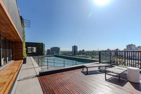 Apartamento à venda com 62m², 2 quartos e 1 vaga Apartamento à venda com 62m², 2 quartos e 1 vagaÁrea comum - Piscina