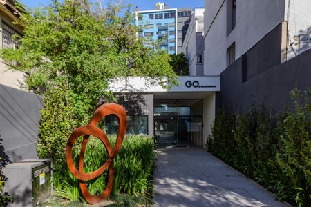 Apartamento à venda com 62m², 2 quartos e 1 vaga Apartamento à venda com 62m², 2 quartos e 1 vagaFachada