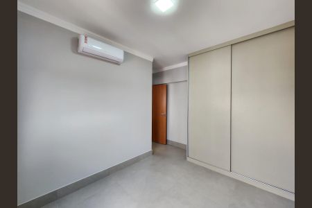 Quarto 2 de apartamento para alugar com 2 quartos, 81m² em Jardim Botânico, Ribeirão Preto