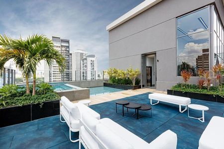 Studio à venda com 25m², 1 quarto e sem vaga Studio à venda com 25m², 1 quarto e sem vagaÁrea comum - Piscina