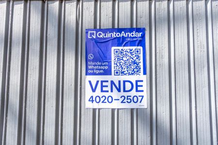 Casa à venda com 250m², 8 quartos e 4 vagas Casa à venda com 250m², 8 quartos e 4 vagasPlaca