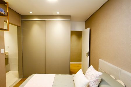 Apartamento à venda com 155m², 3 quartos e 4 vagasSuíte 2