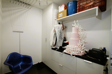 Apartamento à venda com 155m², 3 quartos e 4 vagasQuarto de Serviço