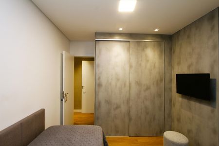 Apartamento à venda com 155m², 3 quartos e 4 vagasSuíte 1