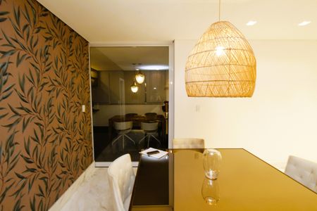 Apartamento à venda com 155m², 3 quartos e 4 vagasSala